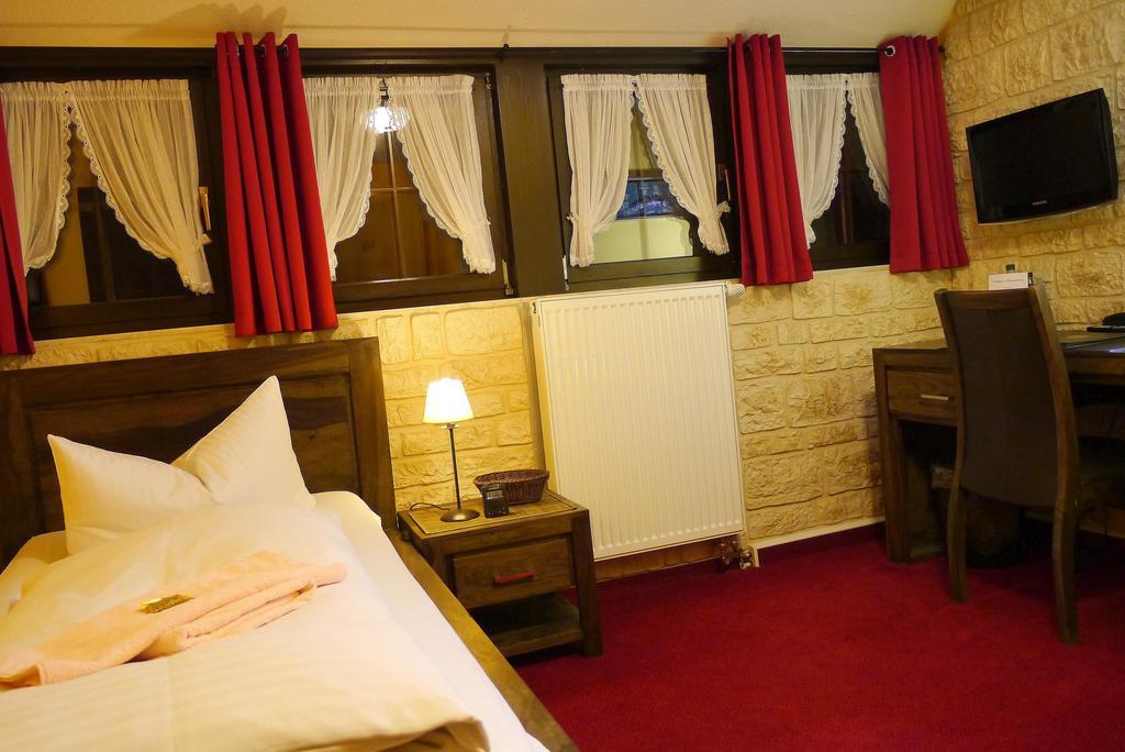 Parkhotel Schwarzenberg - Garni Eksteriør billede